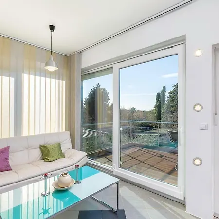 House De Mar *